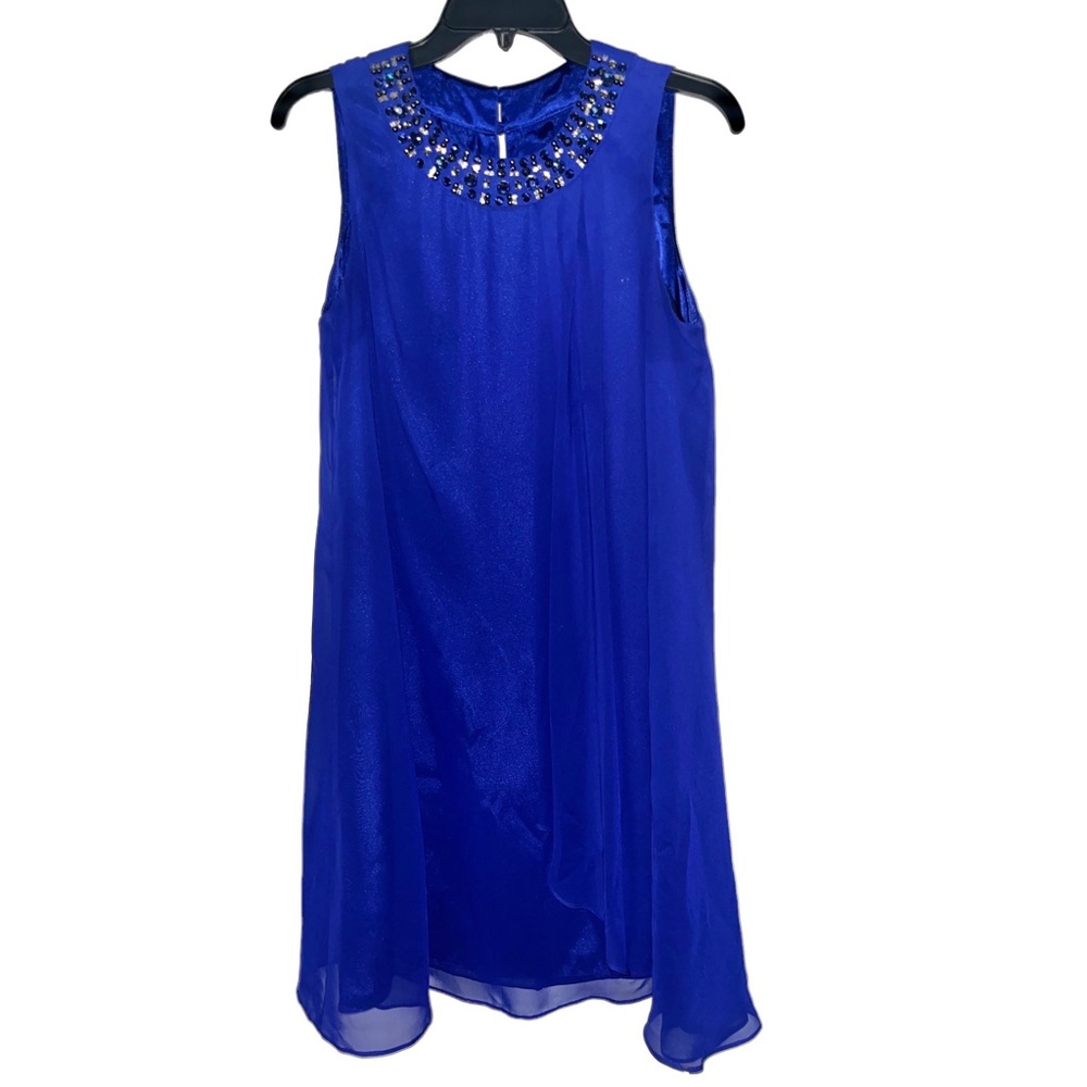 Gorgeous VINCE CAMUTO Beaded Neck Cocktail Dress